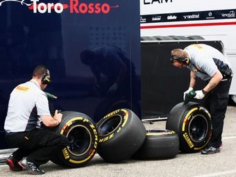 Новые шины Формулы-1 стали быстрее на полсекунды