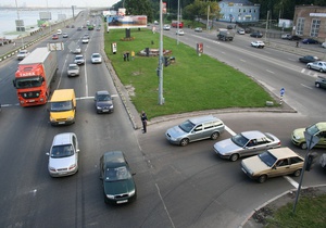 Автопарк нового состава Верховной Рады стал богаче