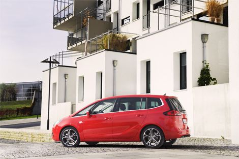 Opel сделал из “Зафиры” самый быстрый дизельный минивэн