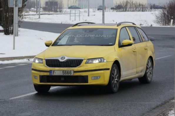 Skoda тестирует Octavia Combi RS