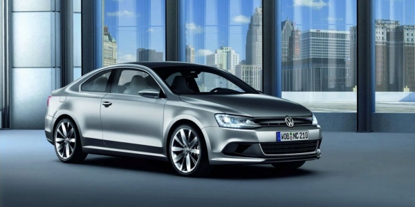 Volkswagen Golf СС появится в 2015 году