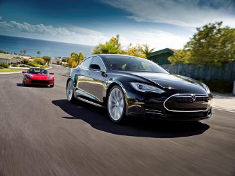 Tesla Model S стала самым быстрым серийным электрокаром