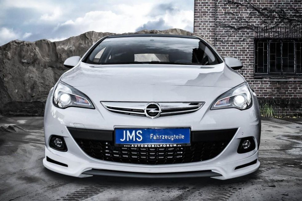“Горячий” хетчбэк Opel Astra с тюнингом от JMS