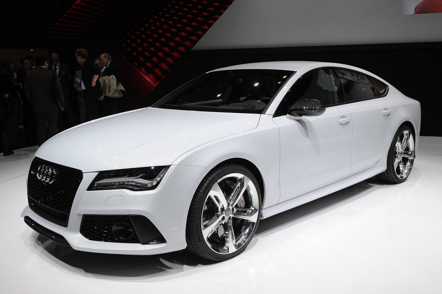 Хэтчбек Audi A7 получил 560-сильную RS-версию