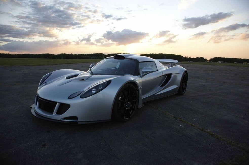 Новый мировой рекорд разгона от Hennessey Venom GT