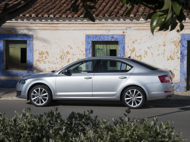 Skoda Octavia A7: новые подробности