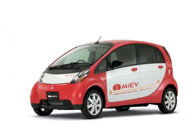 Mitsubishi отзывает 14 700 электромобилей i-MiEV из-за неисправности тормозов
