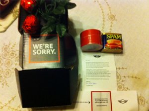 Компания MINI извинилась перед клиентами за спам ветчиной и шоколадом