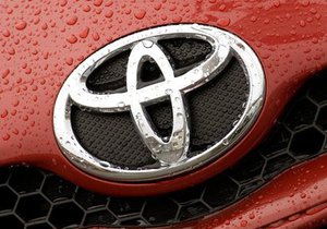 Toyota впервые поставит в Украину автомобили американской сборки