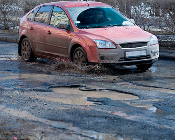 ВБ выделит Украине 600-миллионный кредит для ремонта дорог