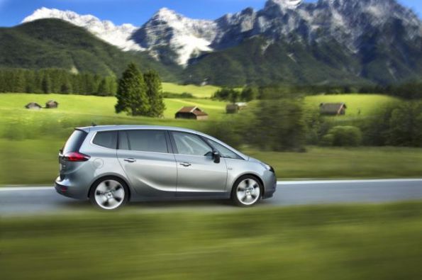 Opel Zafira Tourer получит новый дизель 1,6 CDTI