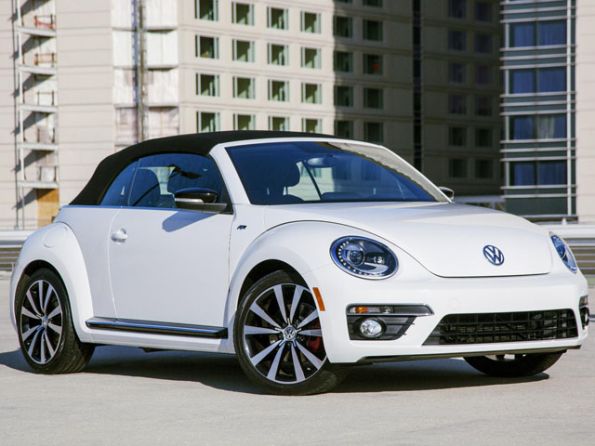 VW Beetle R-Line Cabrio дебютирует в США