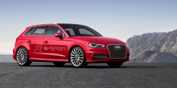 Хэтчбек Audi A3 стал подключаемым гибридом