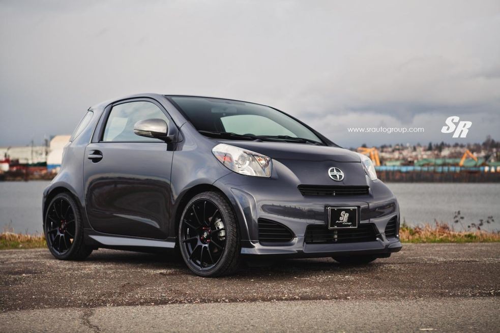 Большой тюнинг для маленького хетчбэка Scion IQ