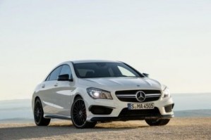 Mercedes-Benz назвал стоимость CLA 45 AMG