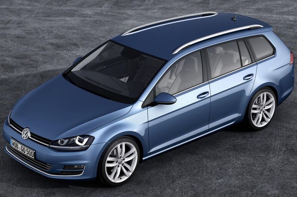 Volkswagen показал универсал Golf нового поколения
