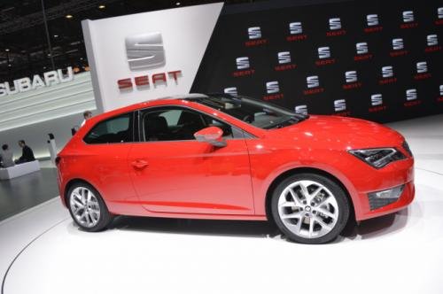 Стали известны цены на Seat Leon SC