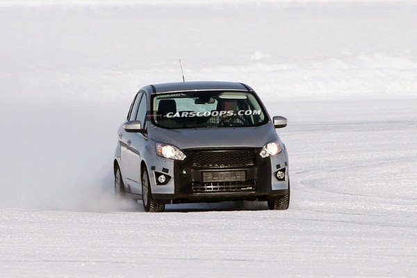 Шпионские фотографии обновленного Ford C-Max попали в сеть