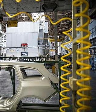 За март в Украине наблюдается 59% спад в производстве автомобилей