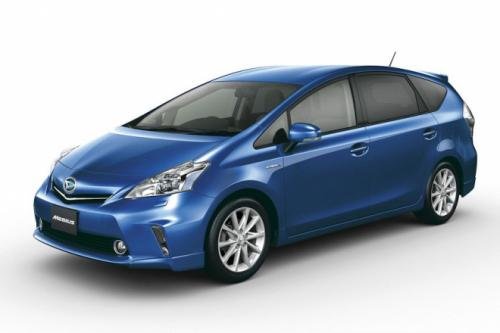 Daihatsu выпустила Mebius, являющийся копией Toyota Prius V