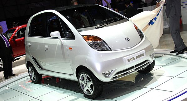 Самый дешевый автомобиль Tata Nano никто не покупает