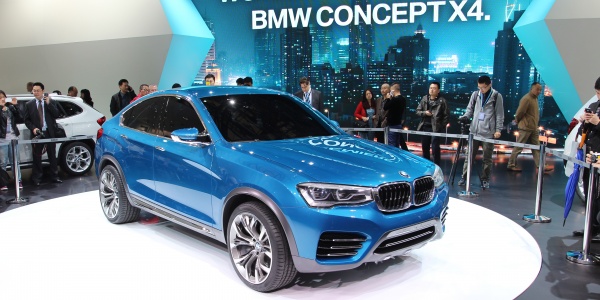 В Шанхае показали предсерийный BMW X4