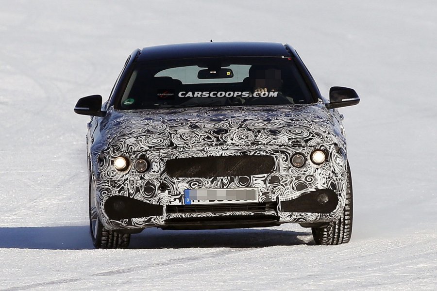 BMW тестирует 4-Series Gran Coupe