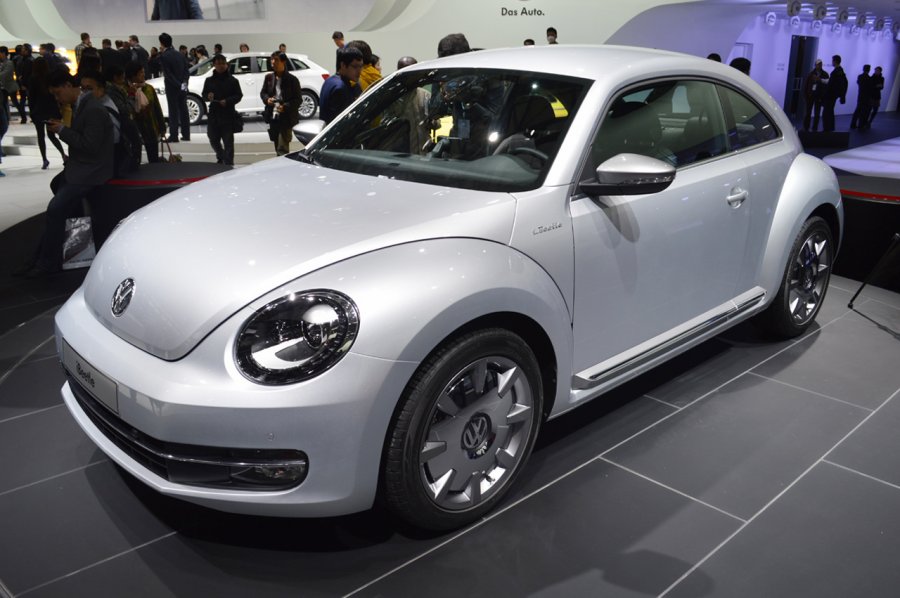 Шанхай-2013: Volkswagen сделал iPhone частью зеленого Beetle