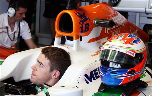 Из-за взрыва покрышек на Формуле-1 Pirelli будет менять конструкцию шин