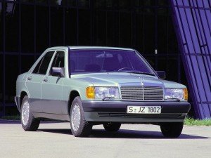 Многие автомобили на вторичном рынке Украины старше своих покупателей