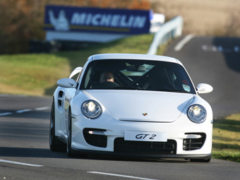 Трековый вариант Porsche 911 Turbo S наберет “сотню” за три секунды