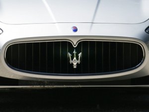 Компания Maserati передумала делать суперкар на базе LaFerrari