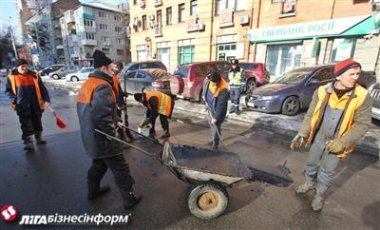 Укравтодор пообещал отремонтировать все дороги в июне