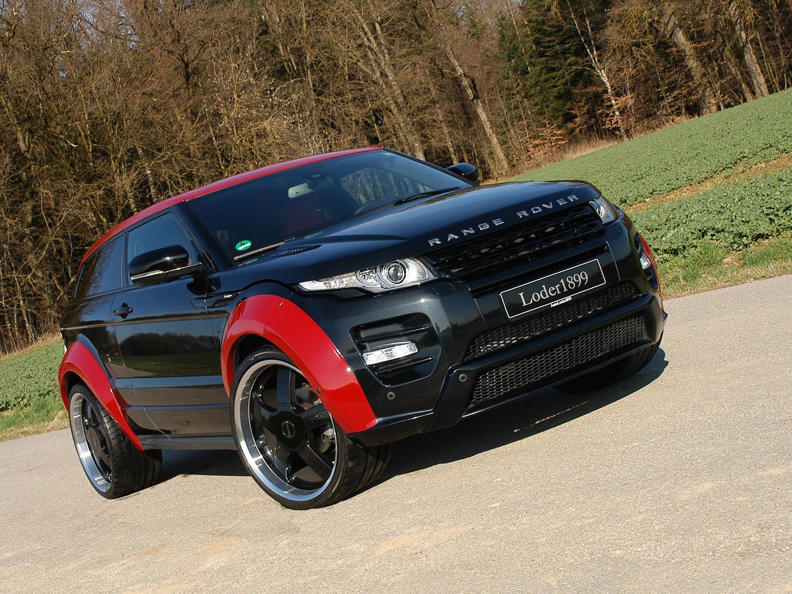 Бюро Loder1899 представило пакет доработки для кроссовера Range Rover Evoque