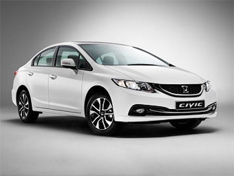 Обновленный седан Honda Civic доберется до России в июне