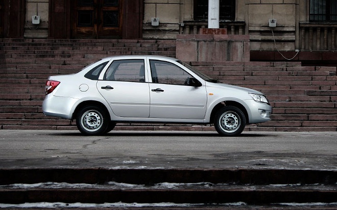 Lada Granta подорожала на 27% за год