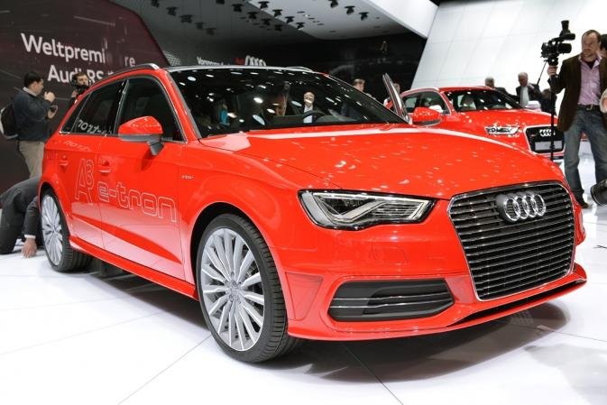 Audi запустит в серию гибридный хэтчбек A3