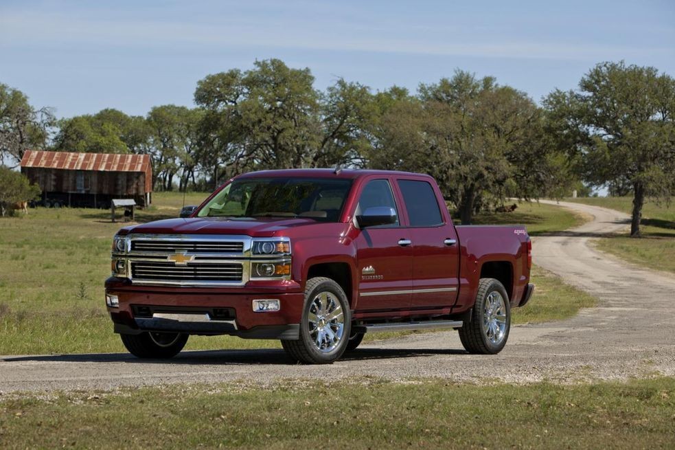 Самая роскошная версия брутального пикапа Chevrolet Silverado