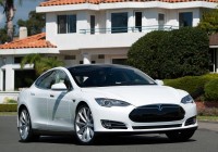 На замену батареи Tesla Model S уходит всего 90 секунд