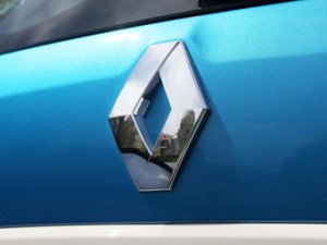 Ультрабюджетную модель Renault оснастят 0,8-литровым мотором