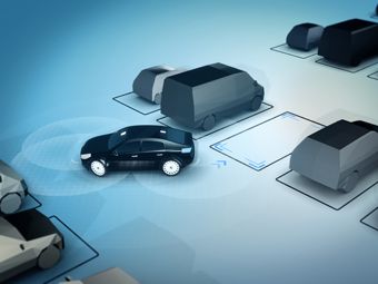 Volvo научит автомобили парковаться без водителя