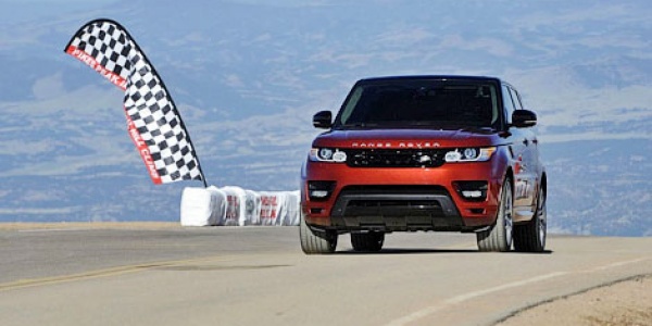 Range Rover Sport поднялся на 1,5 километра за 12 минут