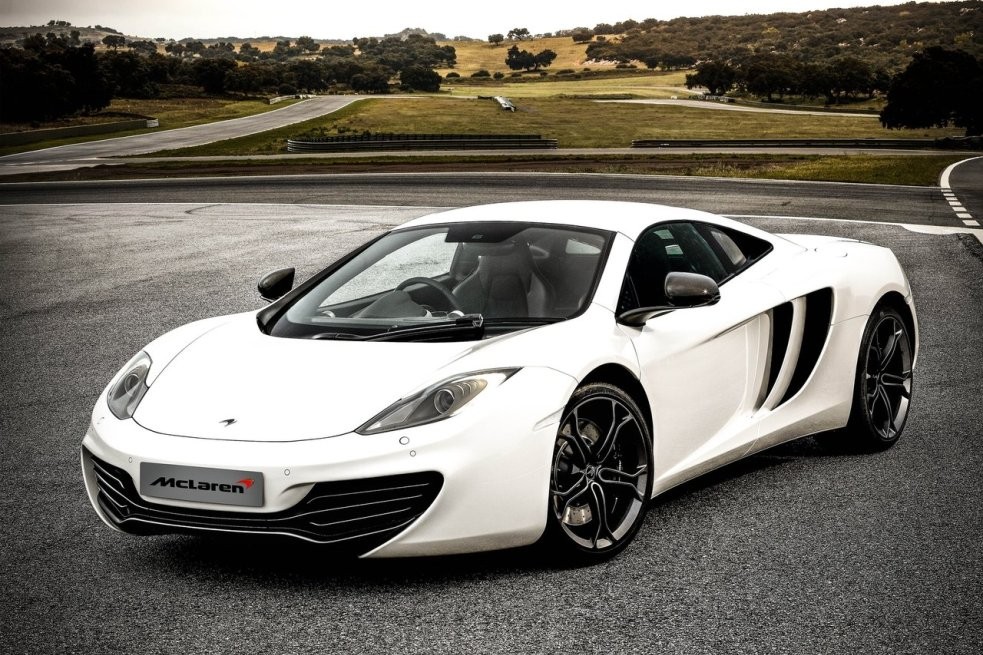 Суперкар McLaren MP4-12C нарастит мощность