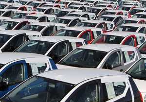 Продажи новых автомобилей в ЕС обрушились до минимума с 1996 года