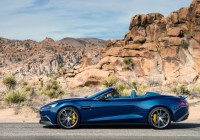 Мировая премьера Aston Martin Vanquish Volante состоится на выставке Concours d’Elegance в Пеббл-Бич