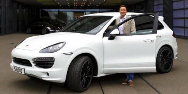 Компания Porsche собрала полумиллионный Cayenne
