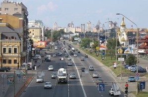 Движение по улице Набережно-Крещатицкой в Киеве ограничат на месяц