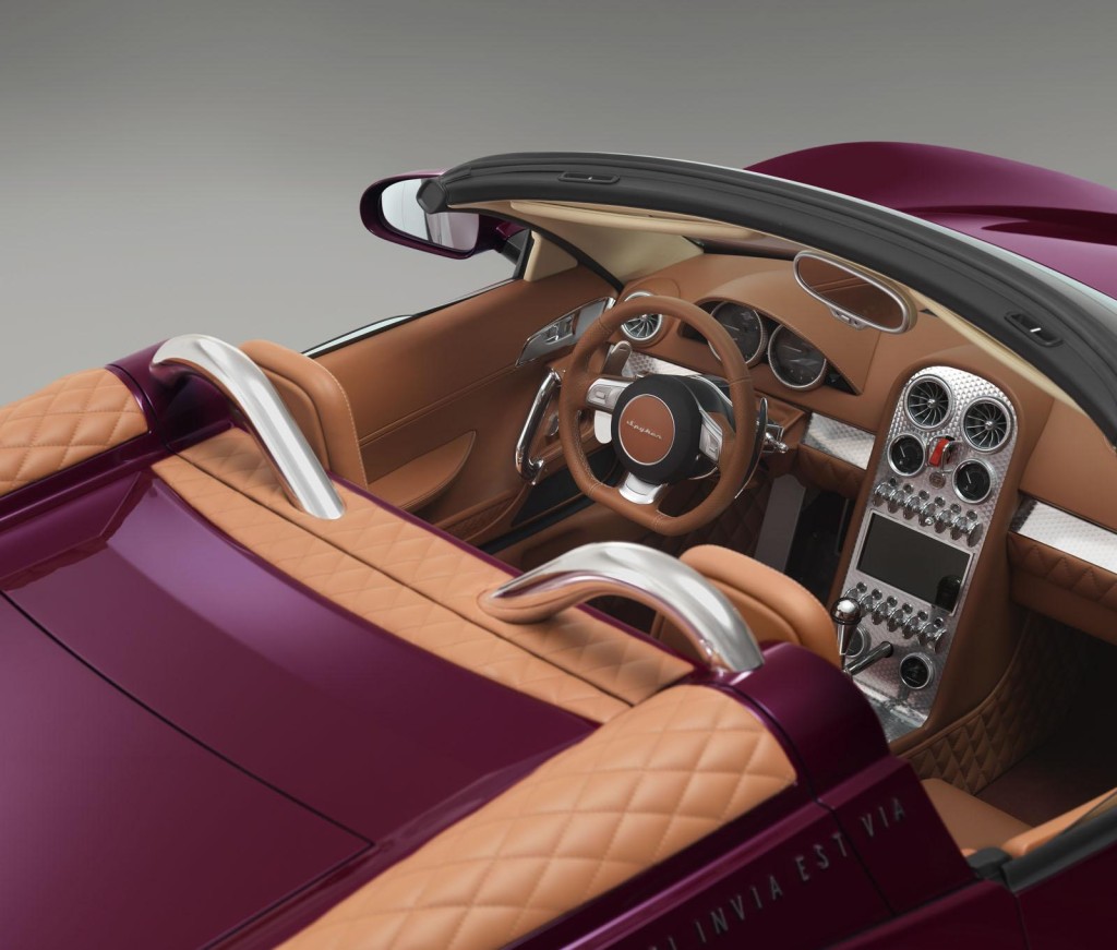 Spyker представил концепт B6 Venator Spyder на автовыставке в Пеббл-Бич