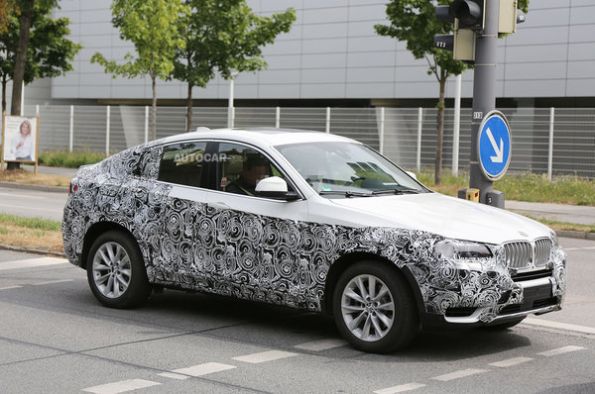 Серийный BMW X4 стал добычей фотошпионов