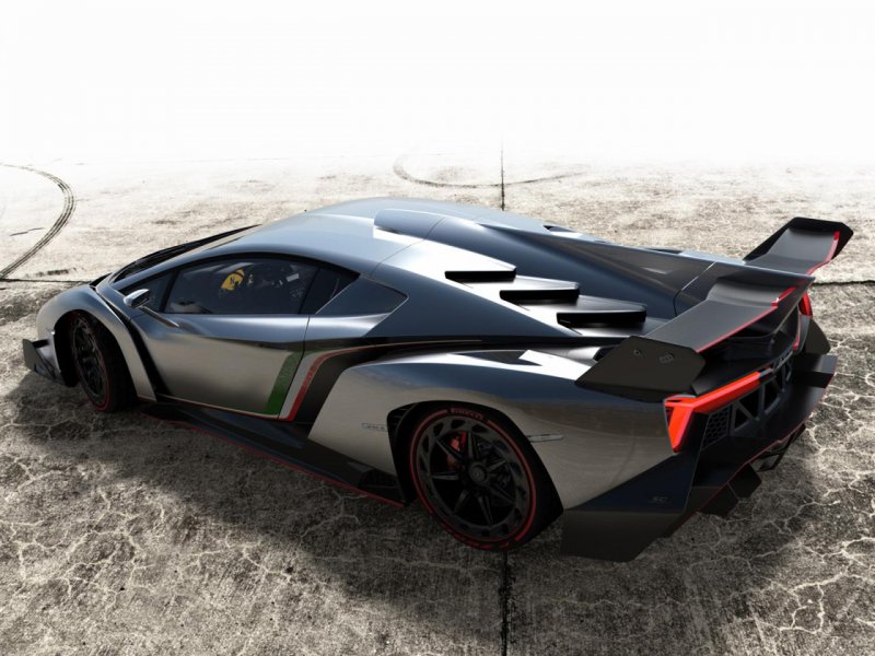 Один из трех владельцев Lamborghini Veneno избавился от суперкара